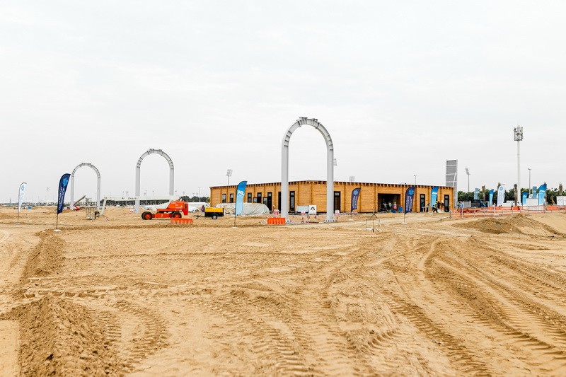 Hình ảnh từ công trường dự án Skyway tại trung tâm đổi mới ở Sharjah ngày 26/12
